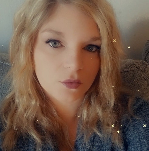 clairesseneikes